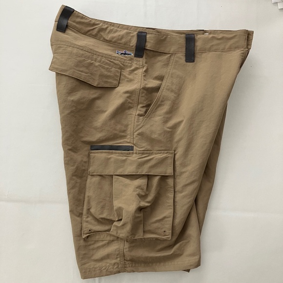 Patagonia® Worn Wear Men's Swiftcurrent™ Wet Wade Shorts Style # 82113 LARGE - Picture 15 of 16